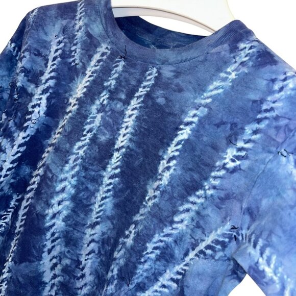 Hand Dyed One of A Kind indigo blue shibori cotton t-shirt top S - Picture 2 of 3